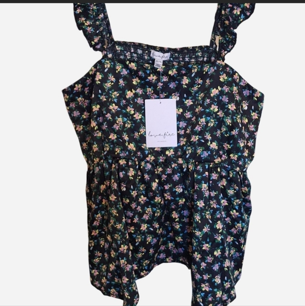 Love Fire Crop Tank Top Black Floral Pattern Longer Front Frill Sleeve Size XL